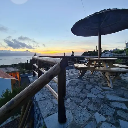 Ferienhaus Rosegarden View *