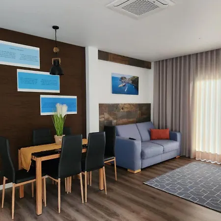 Rosegarden View Ferienhaus