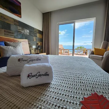 Ferienhaus Rosegarden View Velas