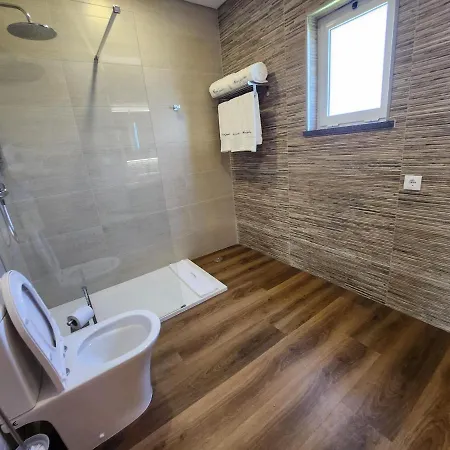 Ferienhaus Rosegarden View *