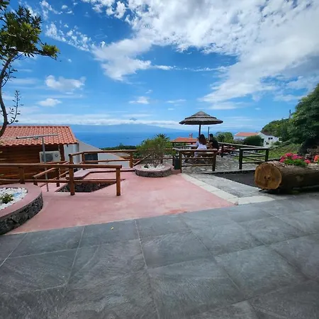 Rosegarden View Velas