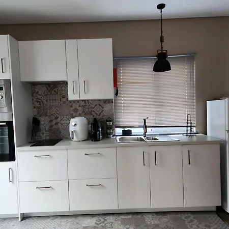 Rosegarden View Ferienhaus Velas